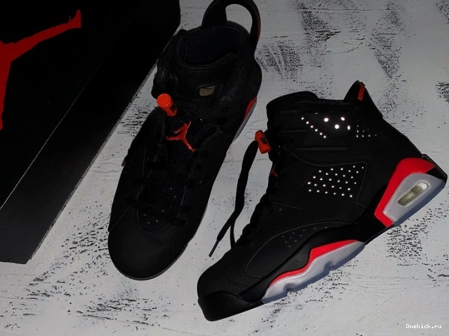 One Kick Retro Jordan Infrared Black Air 6 OG 384664-060 0717